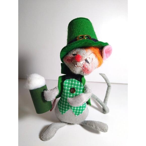 ANNALEE St Patrick's Day Irish Dressed Mouse With Beer Mug 1993 Anthropomorphic - Picture 1 of 5